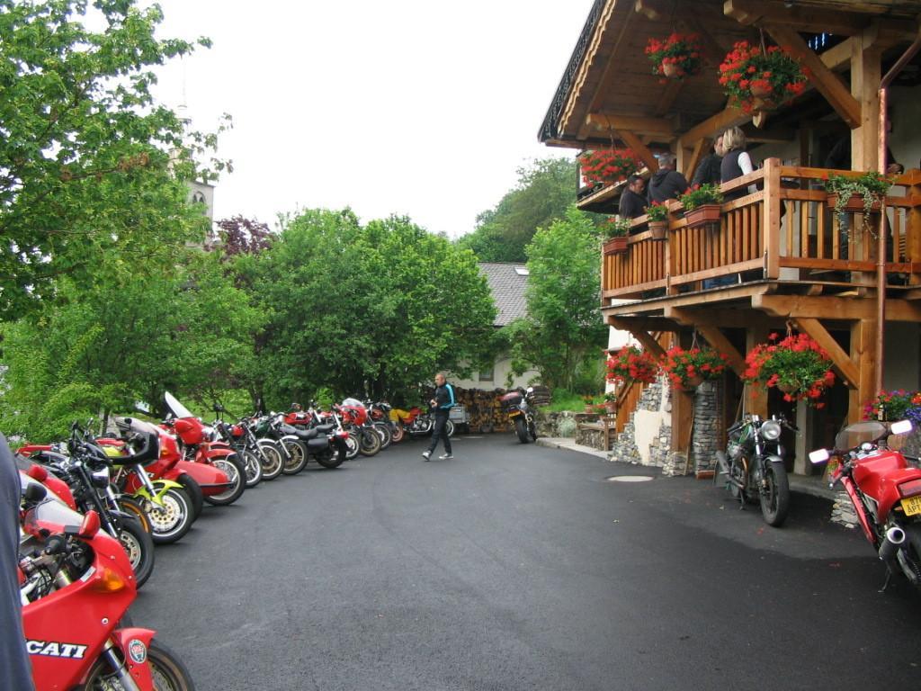 Chalet La Source Hotell Saint-Nicolas-la-Chapelle  Eksteriør bilde